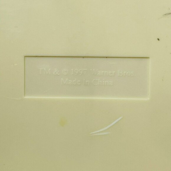 Vintage Russell Stover Looney Tunes Christmas Santa Piggy Bank House Bunny Daffy - Picture 10 of 12